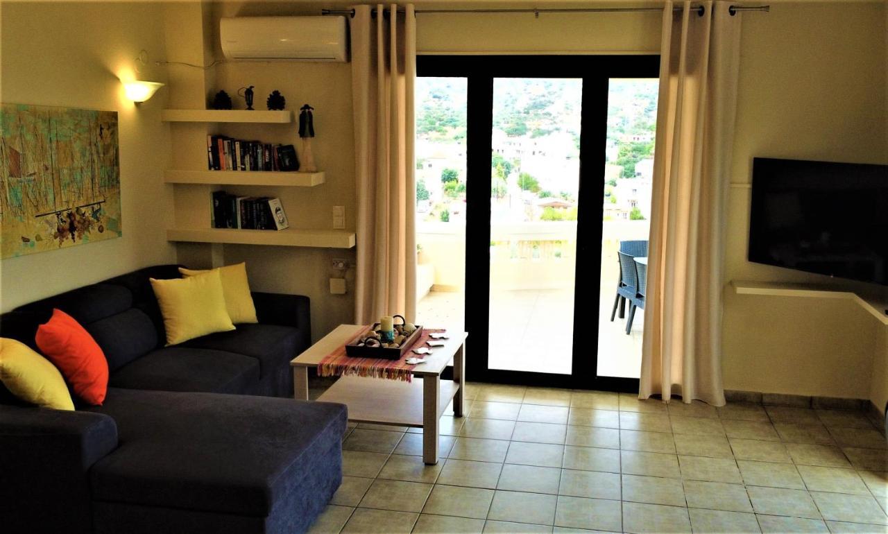 Villiana Holiday Apartments Stalís Exterior photo
