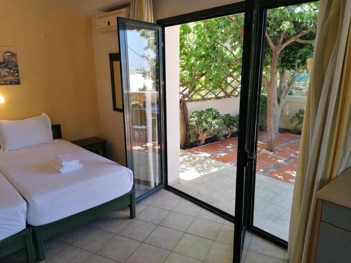 Villiana Holiday Apartments Stalís Exterior photo
