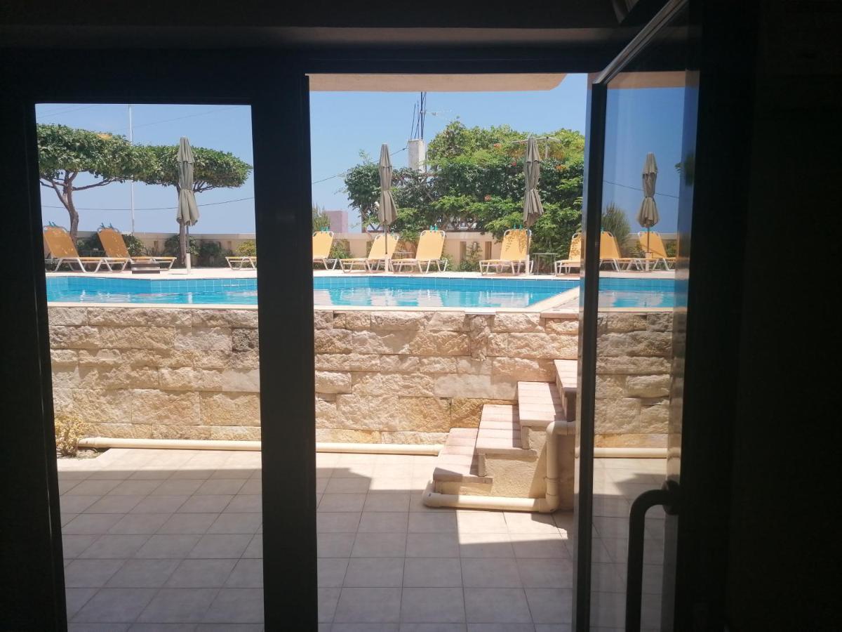 Villiana Holiday Apartments Stalís Exterior photo