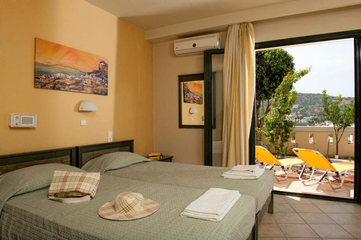 Villiana Holiday Apartments Stalís Exterior photo